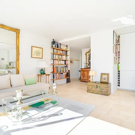 Appartamento Lovely With View